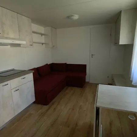 Kamp alanı Lux Camping Costinești